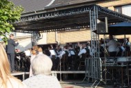 De Koninklijke Fanfare en Drumband Sint-Lambertus op het podium.